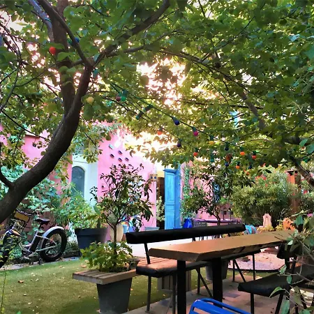 Guest house Vieux Port Panier Jardin