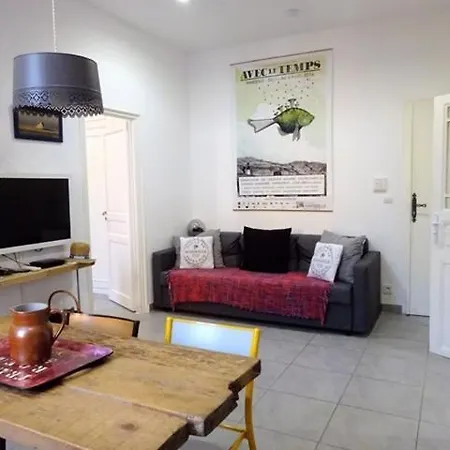 Bnb Vieux Port Panier Jardin Gæstehus Marseille